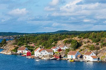 View of the village of Brekkestø in Norway by Rico Ködder