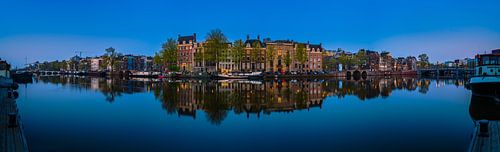 Blick auf den Fluss Amstel (Westseite) in Amsterdam, 2021 - 5
