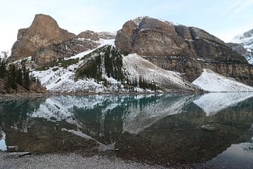 Lake Moraine Canada by eddy Peelman