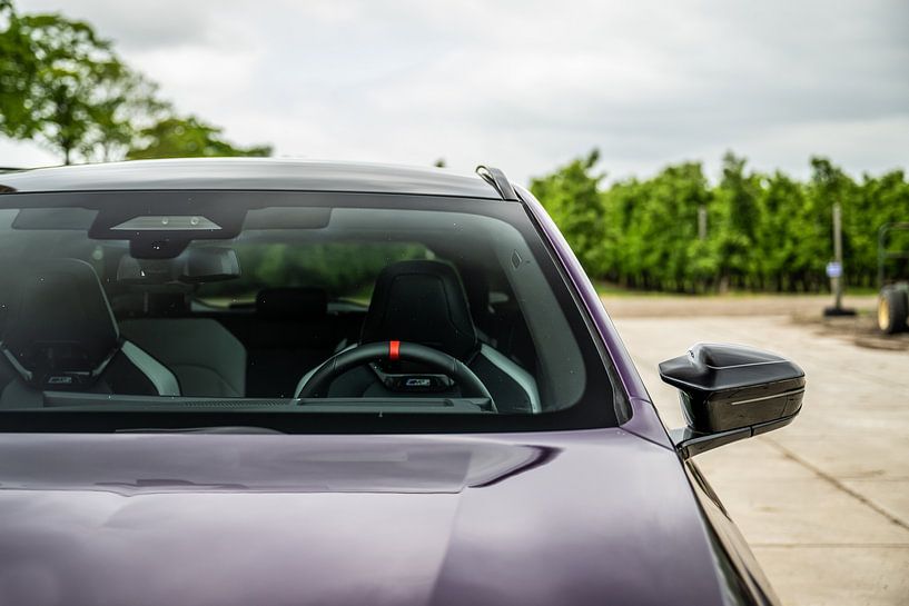 BMW M5 Touring G99 Daytona Violet Metallic van Bas Fransen