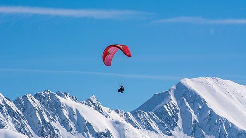 Paragliding between the mountains
