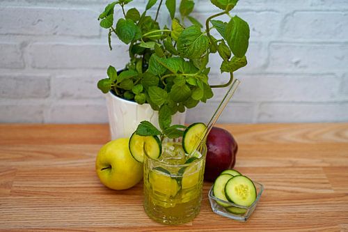 Komkommer Appel Gin Cocktail