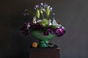 Nature morte de fleurs violettes et blanches sur Affect Fotografie