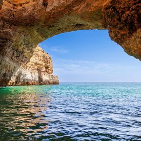 Rock gate in the Algarve in Portugal by Tilo Grellmann
