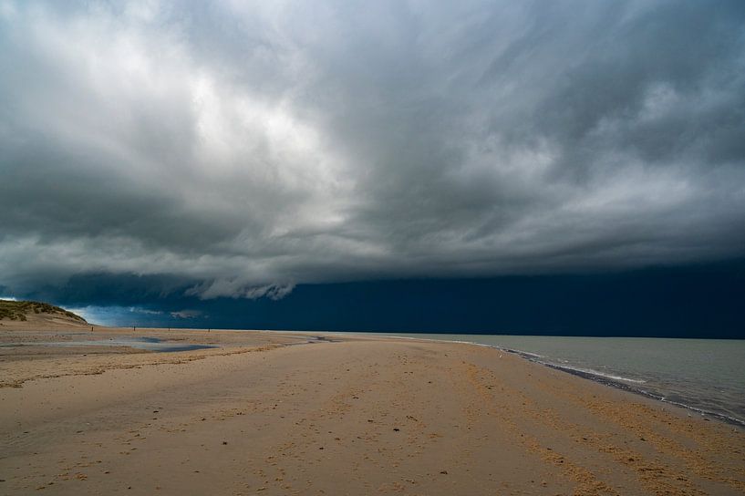 Texel stürmischer Sonnenaufgang am Strand von Sjoerd van der Wal Fotografie
