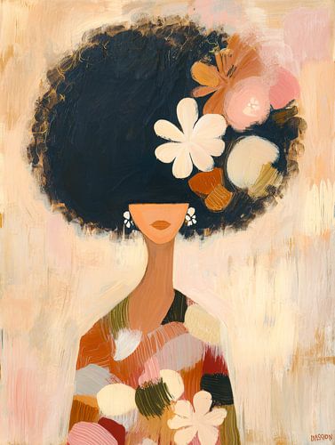 Portrait élégant avec des fleurs et une coiffure afro