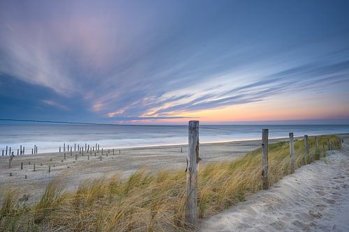 Zonsondergang bij het Palendorp in Petten