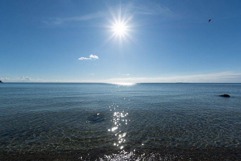 Sonnenstrahlen, Naturstrand Lobbe, Halbinsel Mönchgut auf Rügen von GH Foto & Artdesign