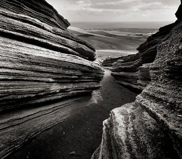 Las Grietas Canyon Lanzarote black and white
