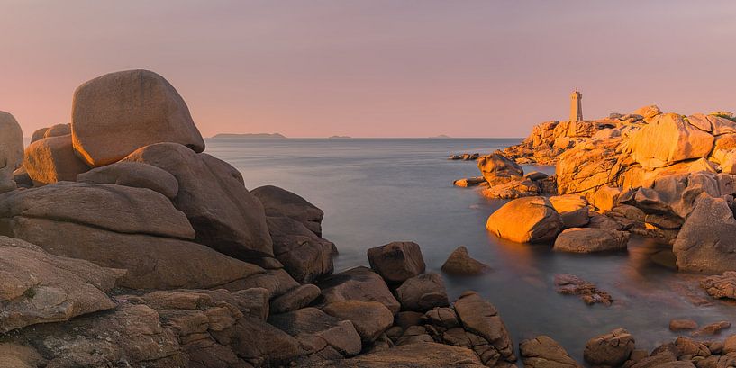 Panorama and sunset at the Mean Ruz lighthouse, Brittany, France by Henk Meijer Photography