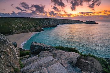 Porthcurno Beach sur Loris Photography