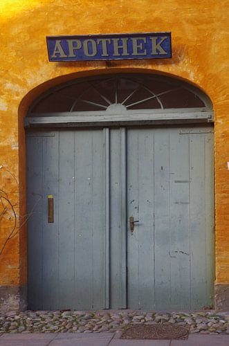 Christiansfeld façade de maison jaune Apothek sur Richard Pruim