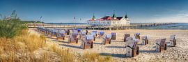 Plage et jetée d'Ahlbeck sur l'île d'Usedom sur Voss photographie