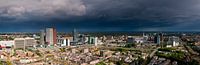 Donkere wolken boven Den Haag van Anton de Zeeuw thumbnail