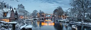 Verlichte Kerstboom en ophaalbrug Vreeland van Frans Lemmens