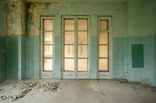 The Doors to one way out