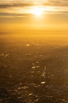 Sunrise over Cape Town by Bas de Glopper