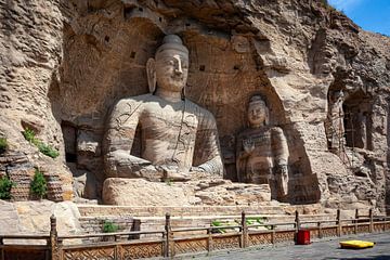 Les bouddhas des grottes de Yungang en Chine sur Roland Brack