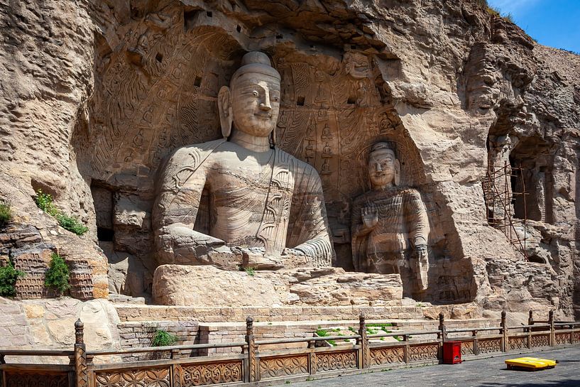 Die Buddhas der Yungang Grotten in China von Roland Brack