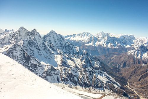 Uitzicht vanaf de top van Ama Dablam 