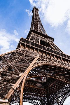 Eiffeltoren in perspectief by Marcel de Bont