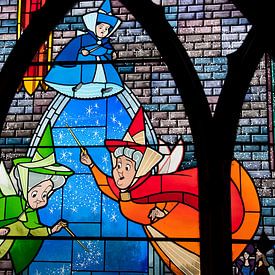 Disneyland Parijs. Kasteel van Doornroosje van Wilna Thomas