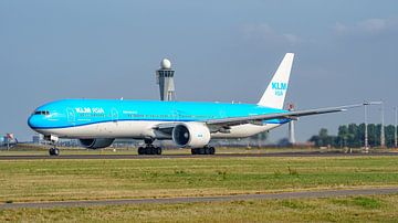 KLM Asia Boeing 777-300 (PH-BVC). von Jaap van den Berg