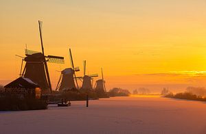 Windmühlen am Wintermorgen (2)