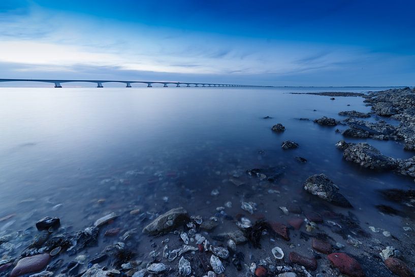 Zeelandbrücke in der Mündung der Oosterschelde von Eric Konings