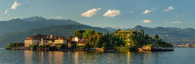 Borromean Islands on Lake Maggiore at sunset by Markus Lange