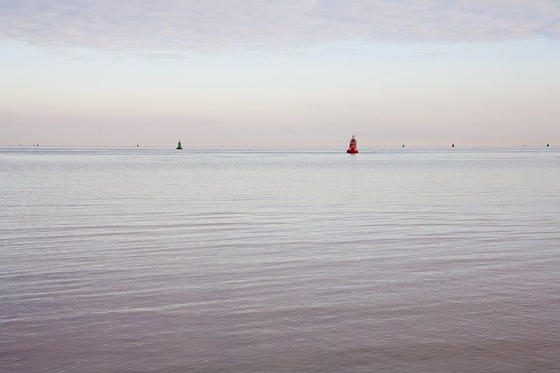 Stille auf dem Wattenmeer von Jim van Iterson