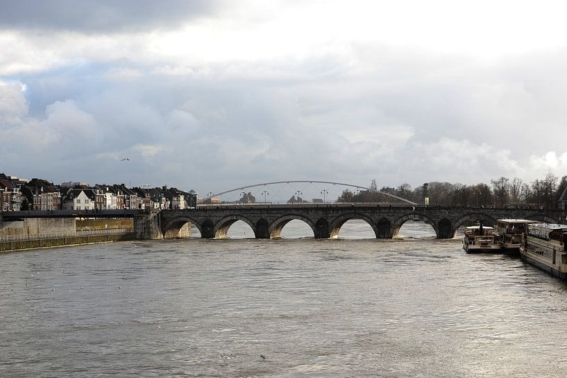 Maastricht by Jos Burger