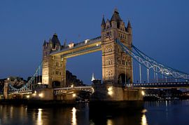 Tower Bridge by Richard Wareham