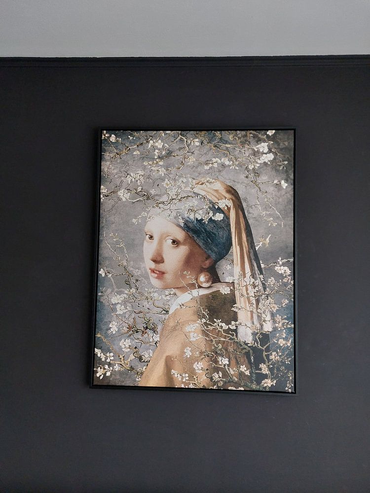 Mädchen mit Mandelblüte  von Evavisser 