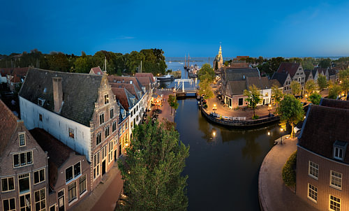 Lichtjes langs de haven van Hoorn