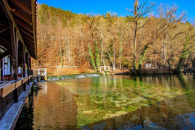 Baden-Württemberg : De Blautopf met historische hamermolen van Photoart-Naegele