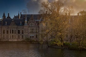 Government buildings on the Hofvijver in The Hague by gaps photography