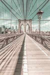 NEW YORK CITY Brooklyn Bridge | urbaner Vintage-Stil von Melanie Viola