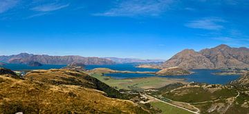 Rocky Peak Viewpoint / Panorama: Uitzicht op het Wanakameer en Roys Peak van Be More Outdoor