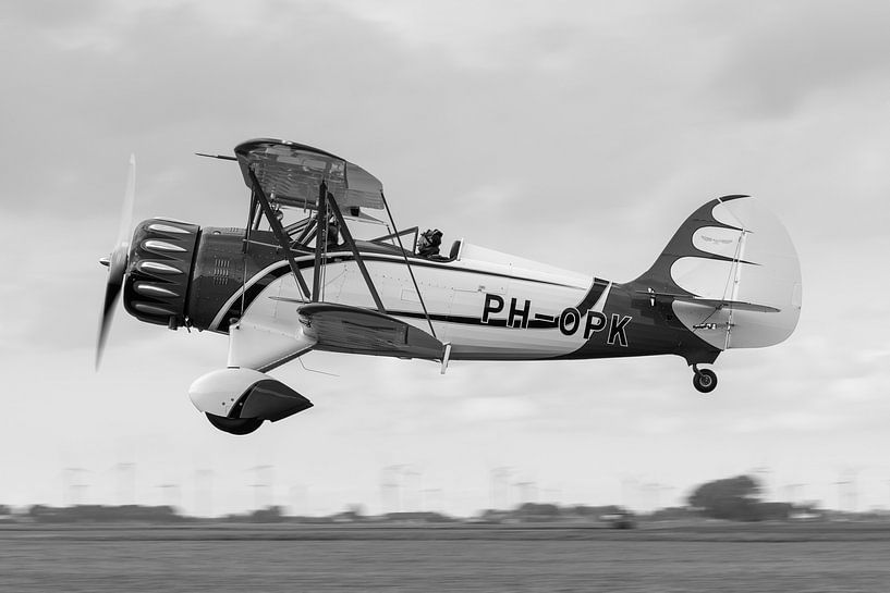 Avion classique à deux étages en noir et blanc par Planeblogger