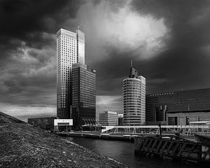 Maastoren en gerechtsgebouw Rotterdam van Henno Drop