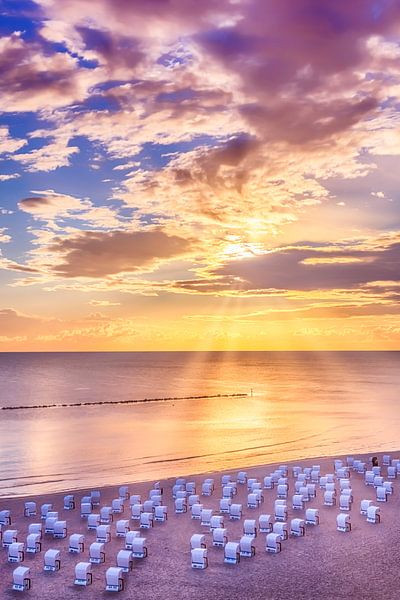 OSTSEE Sonnenaufgang am Strand von Melanie Viola