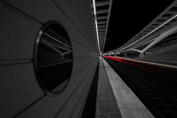 Train leaving by Kristof Ven