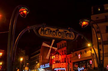 Metropolitain Moulin Rouge by Jaco Verheul