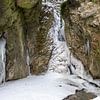 Gefrorener Wasserfall des Tiefenbachs in Bernkastel-Kues an der Mosel von Reiner Conrad