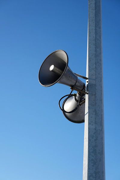 Loudspeaker for important information on a campsite by Heiko Kueverling