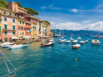 Het pittoreske Portofino op een zonnige lentedag van Rob Kints