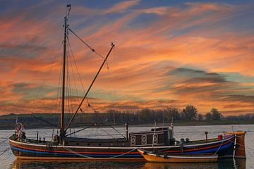 Aalschokker am Niederrhein von Peter Eckert