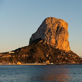Naturpark Peñón de Ifach bei Sonnenuntergang von Adriana Mueller