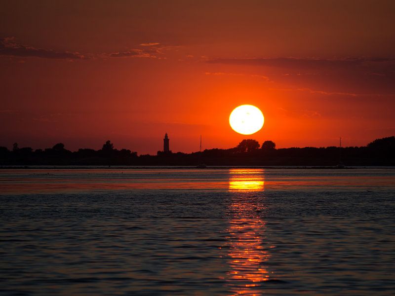 Sunset Grevelingen lake holland von Bob de Bruin